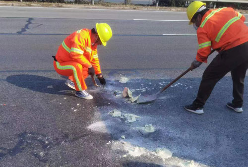 鄱阳公路下沉注浆加固